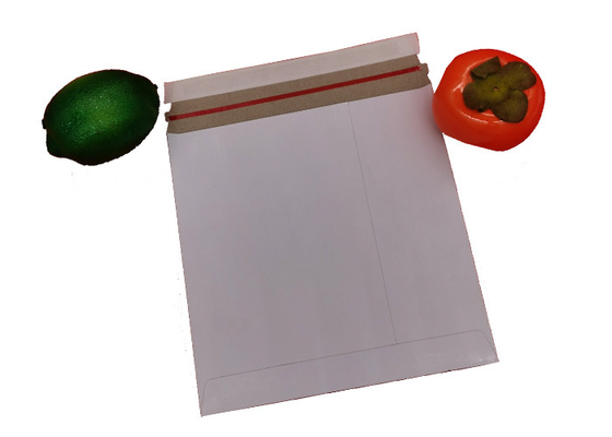 Lightweight 13x13cm Recycled Rigid Mailers White Cardboard Envelopes
